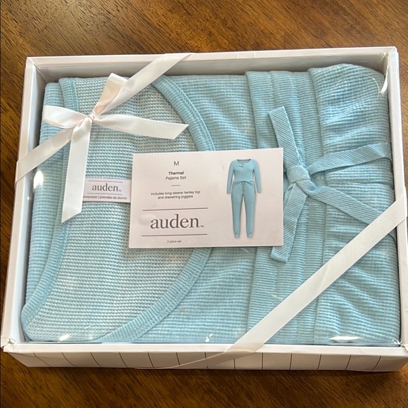 Auden Other - Auden NEW in Box 2 Piece Pajama Set Size Medium Women’s Light Blue
